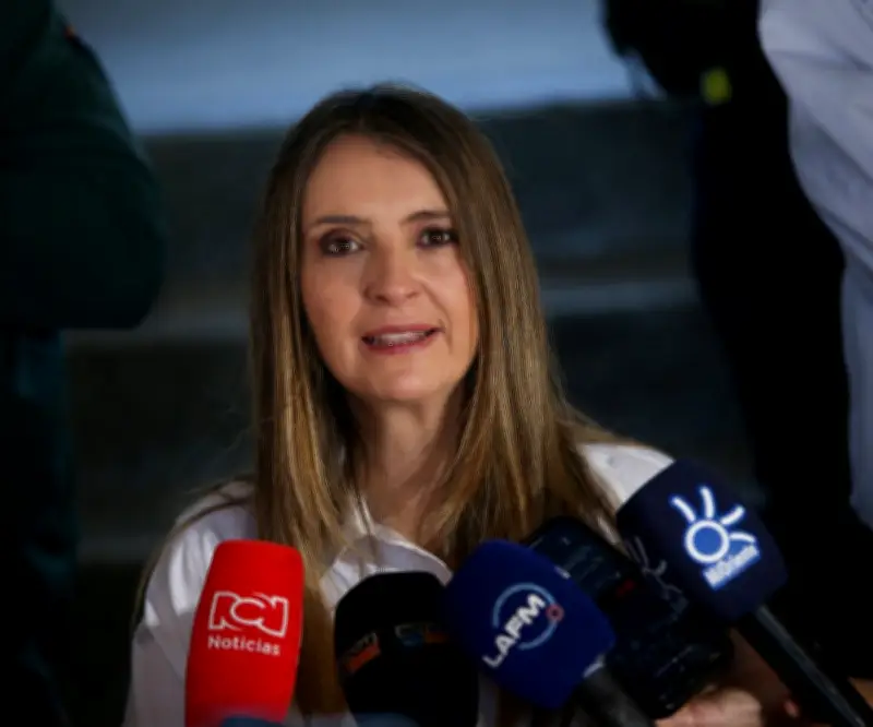 Paloma Valencia reconoce derrota y apoya a Abelardo De La Espriella