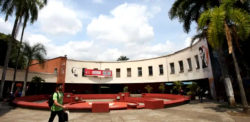 Paro en Univalle: Rector analiza cómo terminar el semestre