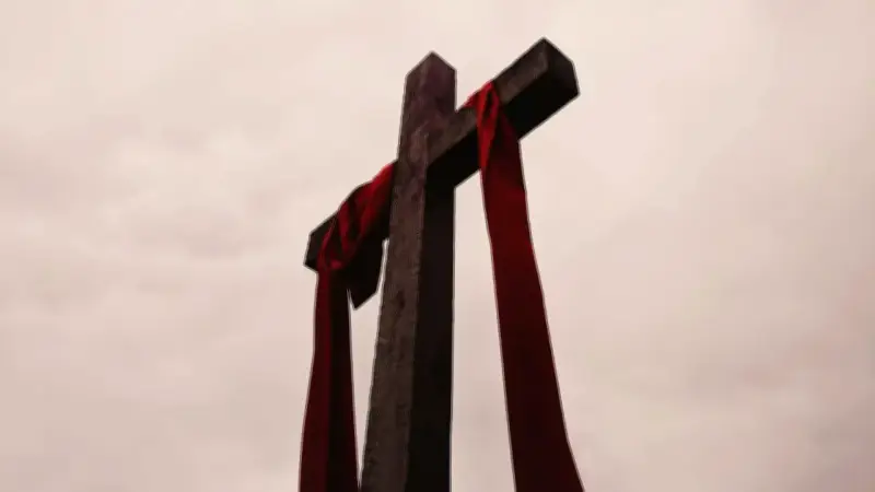 Pastor Corson advierte sobre estrategias del diablo en la vida cristiana