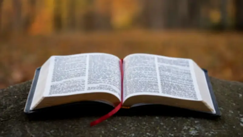 Pastor César Castellanos: lucha espiritual y fe inquebrantable