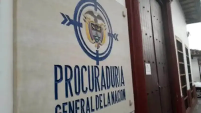 Procuraduría sanciona a cónsul honorario en Italia por cobro ilegal