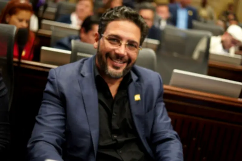 Procuraduría suspende al representante Agmeth Escaf por comentarios contra Abelardo de la Espriella