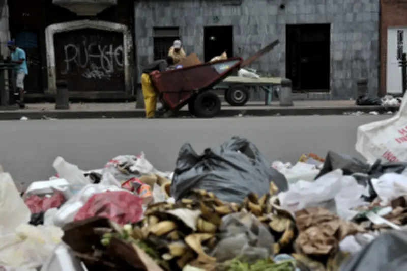 Protestas en vía a relleno La Miel afectan recolección de basuras en Ibagué