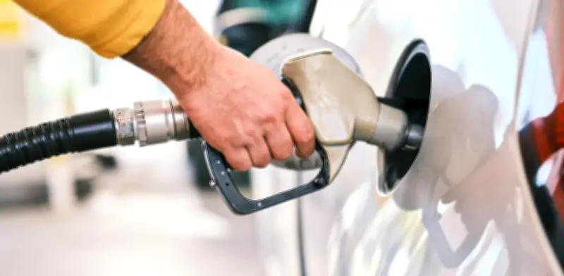 Próximo presidente enfrentará presión para eliminar subsidios a combustibles