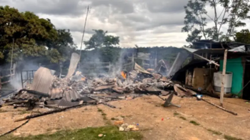 Queman viviendas y secuestran a cuatro personas en Remedios, Antioquia