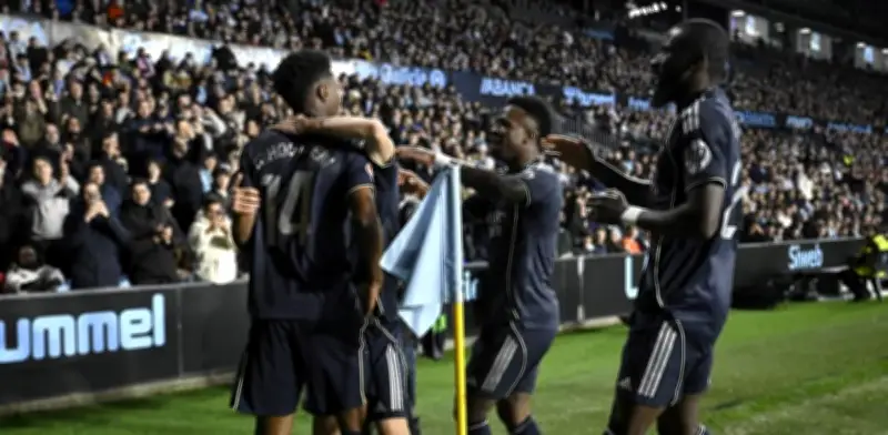 Real Madrid apunta a Ibrahima Konaté, excompañero de Luis Díaz en Liverpool