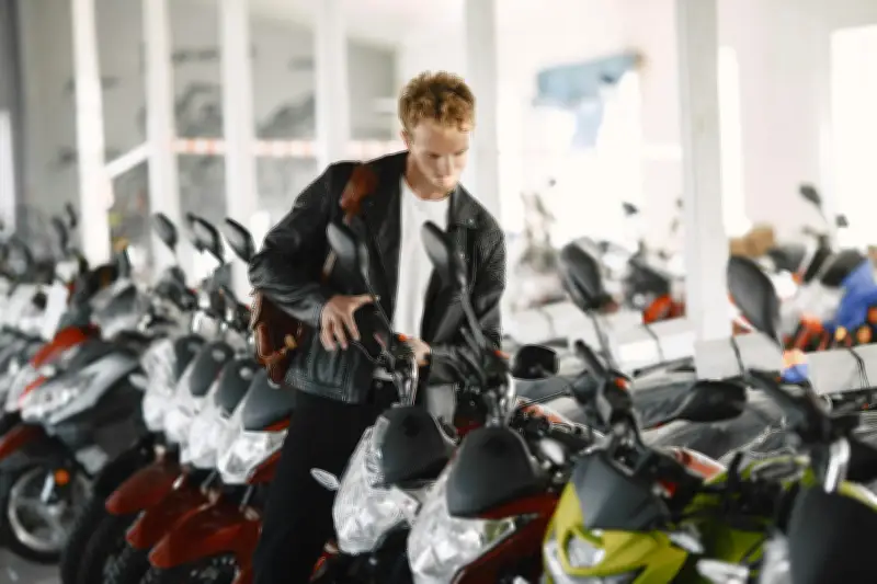 Registro de motos en Colombia crece 23% en mayo de 2026