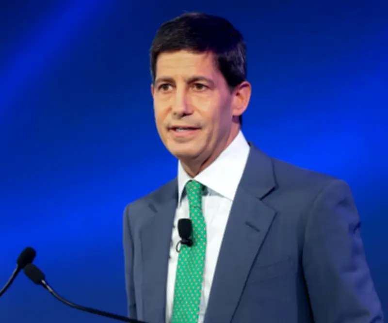 Reunión de la FED con Kevin Warsh podría sacudir mercados de divisas