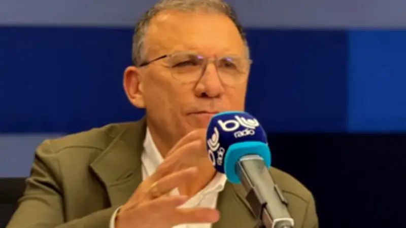 Roy Barreras anuncia su respaldo a Iván Cepeda para segunda vuelta
