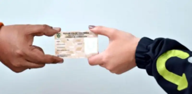 Se hunde en Cámara proyecto de licencia por puntos en Colombia