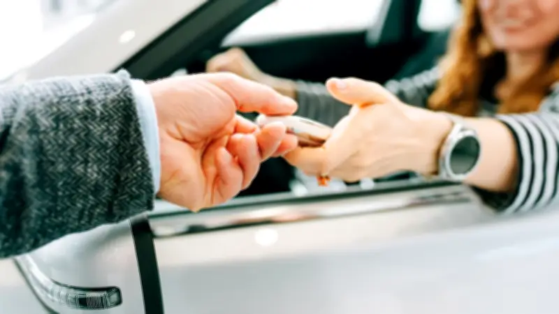 Señales para saber cuándo comprar un carro nuevo en Colombia
