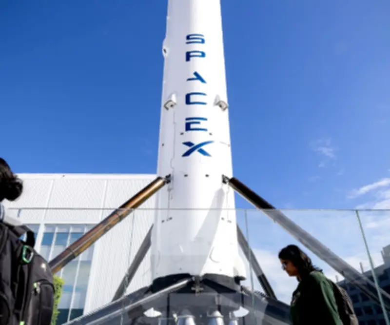 SpaceX presenta su OPI a inversores minoristas con video de 17 minutos