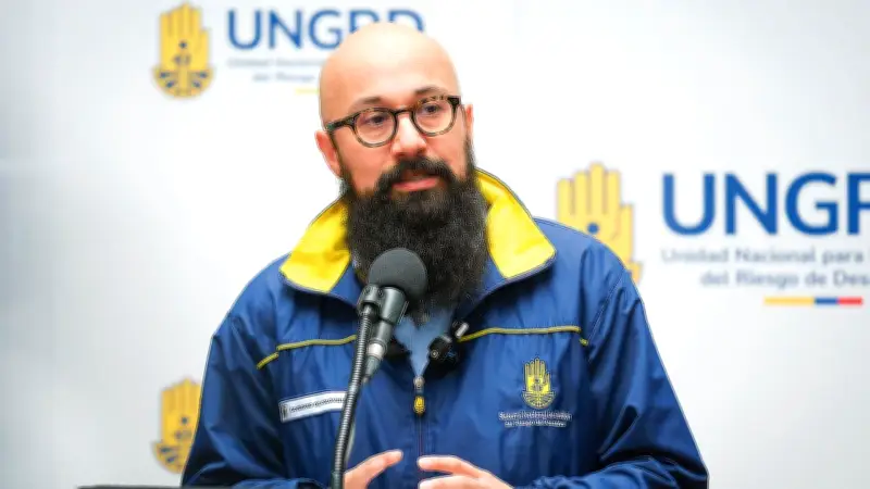 Suspendido Carlos Carrillo de la UNGRD por presunta participación en política