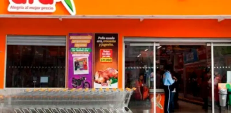 Tiendas Ara inaugura cancha en Chocó con inversión de más de $2.050 millones