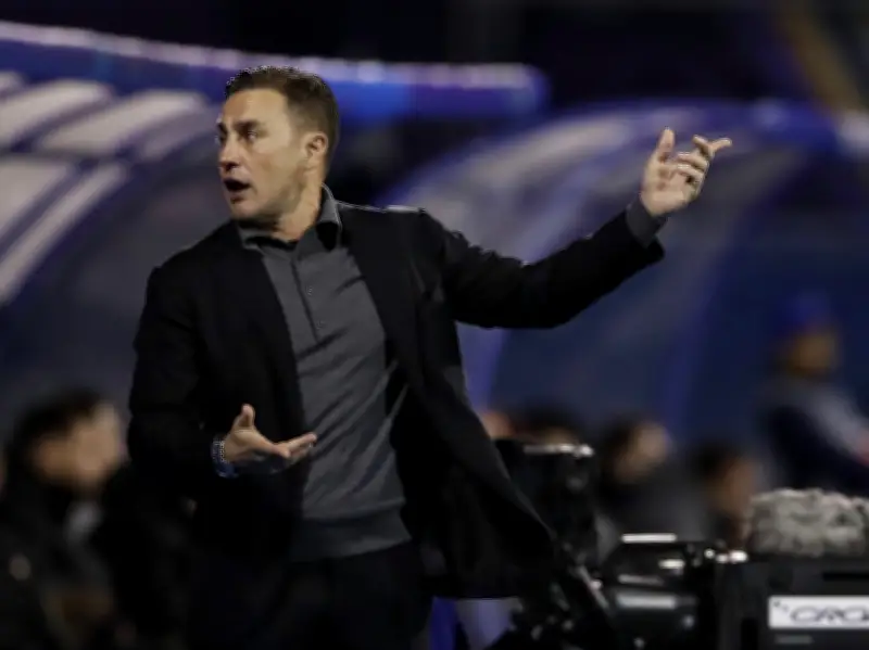 Uzbekistán revela lista de 26 jugadores para su debut mundialista en 2026