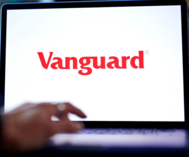 Vanguard supera a BlackRock como mayor emisor de ETF en EE.UU. tras 20 años
