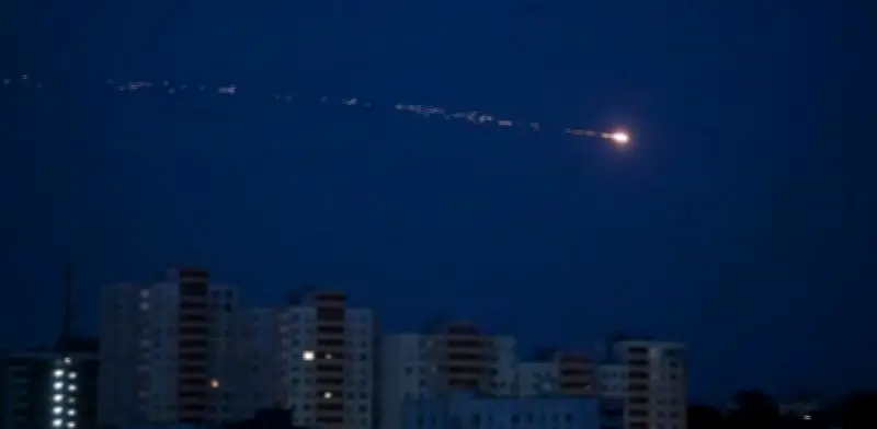 Video: misiles rusos caen sobre Kiev; ataque masivo deja 18 muertos en Ucrania