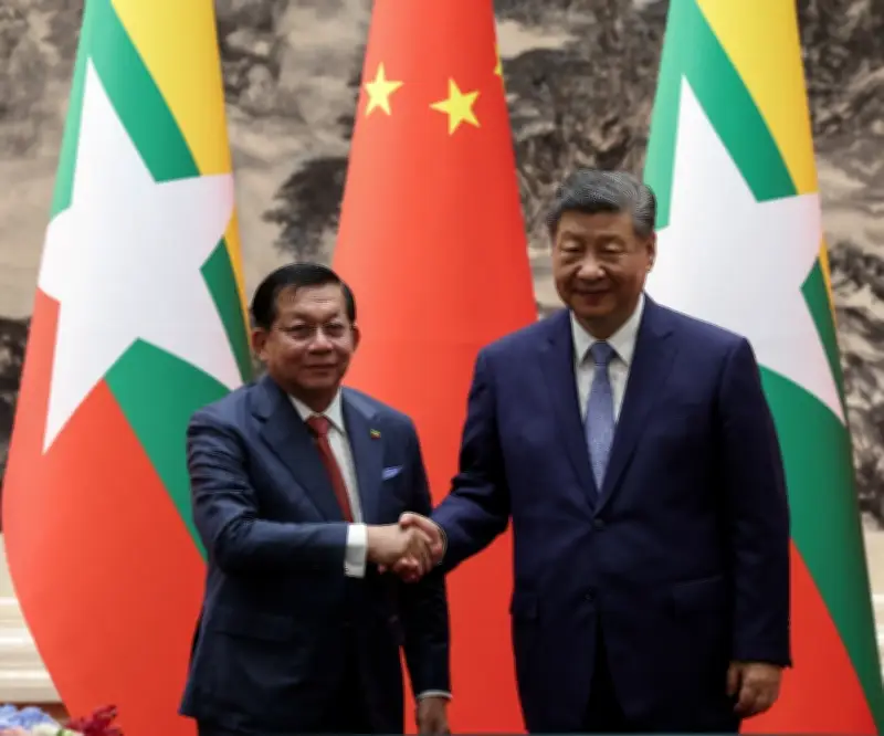 Xi Jinping promete apoyo a Myanmar en visita del presidente Min Aung Hlaing