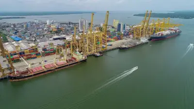Gobernadora del Valle denuncia falta de recursos para acueducto de Buenaventura