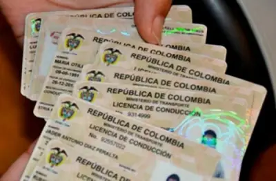 Hundido proyecto de licencia de conducción por puntos en Colombia