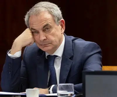 Juez español investiga a Zapatero por joyas halladas en su despacho