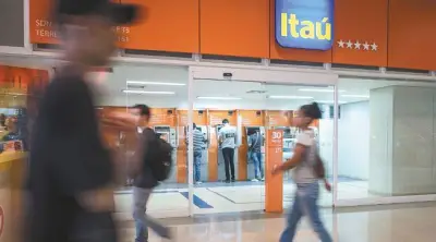 Superfinanciera aprueba cesión de banca minorista de Itaú a Banco de Bogotá