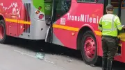 Accidente de dos buses de TransMilenio en estación San Bernardo deja varios heridos