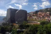Biblioteca Santo Domingo abre tras 11 años cerrada por fallas estructurales
