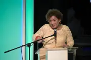 Claudia Quintero: lucha contra explotación sexual y premio de Francia
