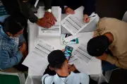 Corte tumba restricciones clave de la Ley de Encuestas en Colombia