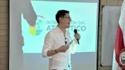 Denuncian a ministro de Educación por presunta participación en política