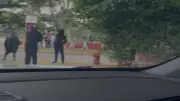 Disturbios en Univalle: encapuchados lanzan papas bomba