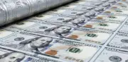 Dólar en Colombia inicia semana al alza, rozando los 3.600 pesos