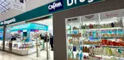 Droguerías Cafam atribuye crisis de medicamentos al flujo de recursos del sistema
