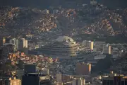 El Helicoide queda vacío: trasladan presos a otras cárceles venezolanas