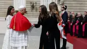 El papa León XIV inicia visita a España con llamado a la reconciliación