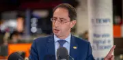 'Es con empresa privada como se recupera este país': Restrepo
