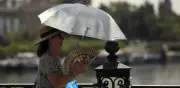 España registra 101 muertes por calor en mayo, un récord histórico para el mes