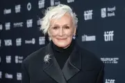 Glenn Close y Ridley Scott recibirán Óscar honorífico en noviembre
