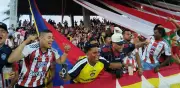 Junior es locura en Barranquilla: crónica de una pasión rojiblanca rumbo al Romelio