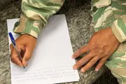Miedo y división: venezolanos envían mensajes a Maduro y Flores