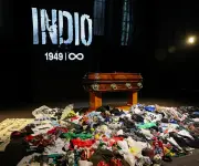 Multitud despide al Indio Solari en un velatorio masivo en Buenos Aires