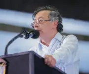Petro no acepta resultados del preconteo electoral y denuncia presuntas irregularidades