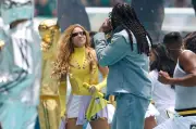 Polémica por supuesta doble de Shakira en inauguración del Mundial 2026