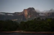 Salto Ángel: la cascada más alta del mundo en Venezuela