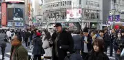 Tokio multa al instante a quienes tiren basura en Shibuya