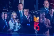Trump asiste a final de la NBA y es abucheado en Nueva York