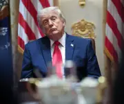 Trump ordena medidas contra ciberataques con IA en nueva directiva