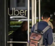 Uber limita gasto en herramientas de IA a 1.500 dólares por empleado