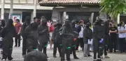 UdeA rechaza violencia tras disturbios en su campus y desconoce a los encapuchados